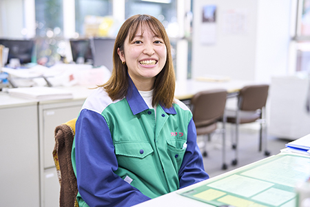 女性社員